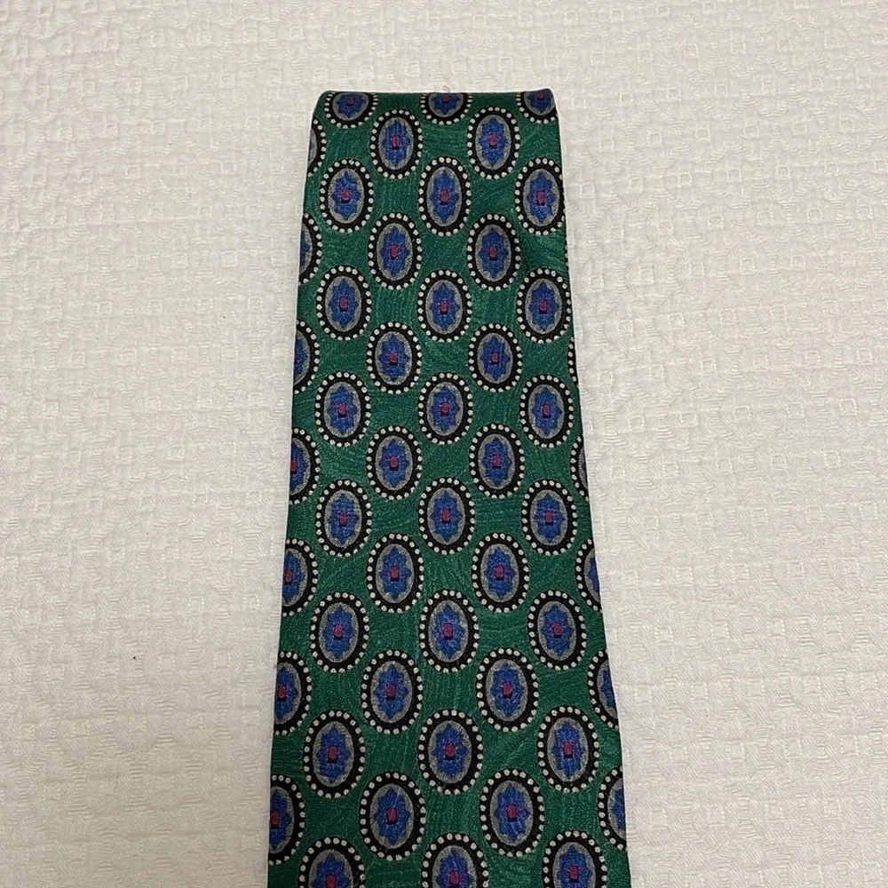 Burberry Green and Blue 100% Silk Tie—GREAT Looking!! Excellent Condition!!